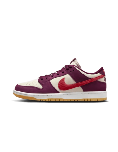 SB DUNK LOW SKATE LIKE A GIRL BORDEAUX online